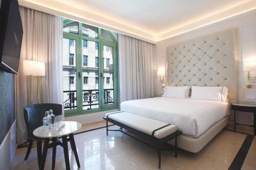 Suite Junior del hotel Eurostars Laietana. Foto 9