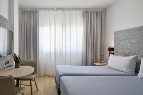 Habitación Comunicada Innside del hotel INNSiDE Barcelona Apolo. Foto 19