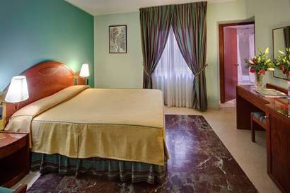 Habitación doble del hotel Gotico. Foto 4