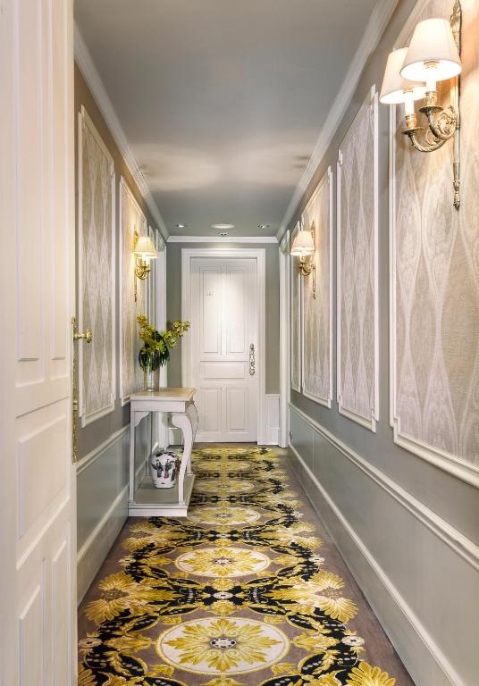 Habitación familiar del hotel El Palace Barcelona