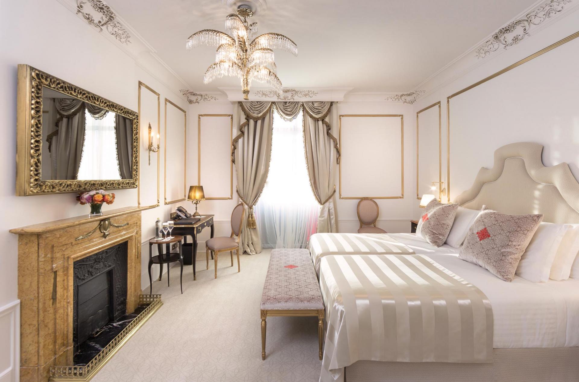 Suite del hotel El Palace Barcelona. Foto 2