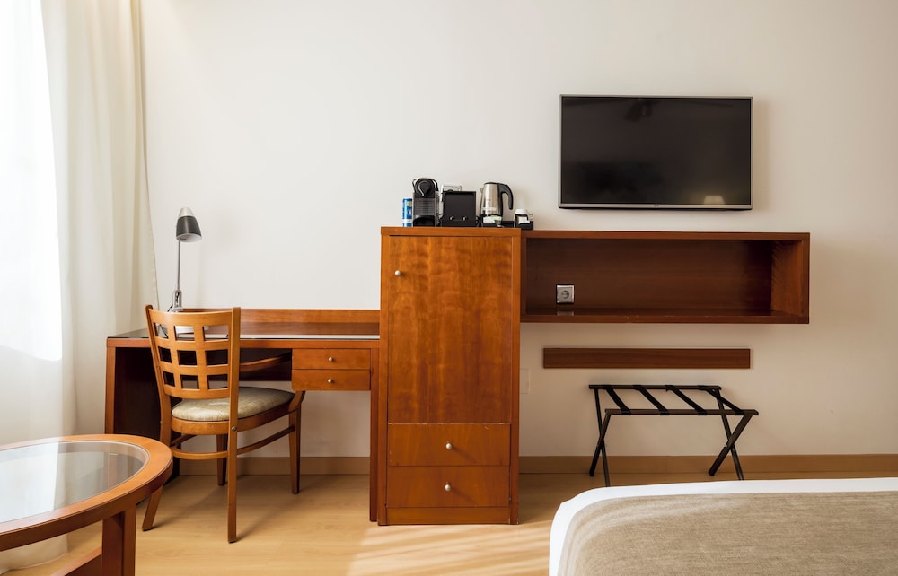 Habitación ejecutiva del hotel Ilunion Les Corts Spa. Foto 2