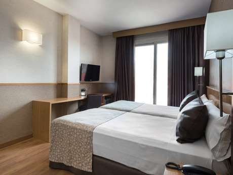 Habitación doble del hotel Catalonia Sagrada Familia. Foto 1