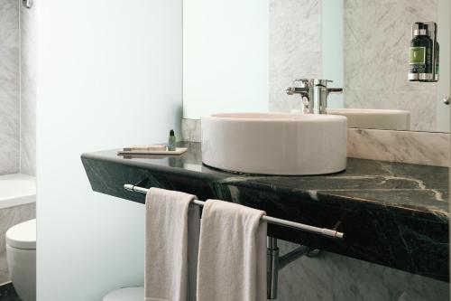 Habitación Superior con terraza exterior del hotel Gran Havana. Foto 2