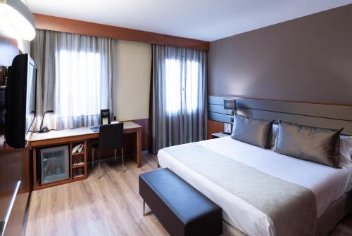 Habitación Premium Familiar del hotel Catalonia Diagonal Centro. Foto 3