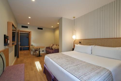 Habitación Doble Executive del hotel Catalonia Diagonal Centro. Foto 1