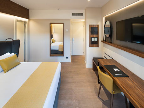 Habitación doble Lujo Piscina Privada del hotel Catalonia Eixample 1864. Foto 1