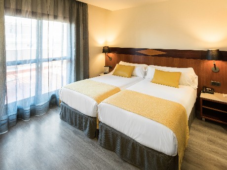 Habitación doble Balcón o Terraza del hotel Catalonia Eixample 1864. Foto 1