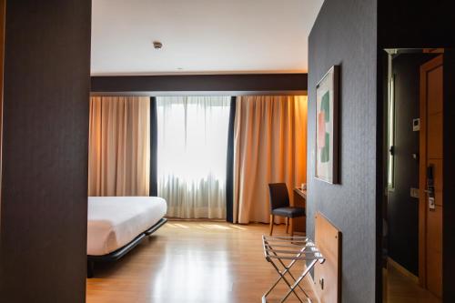 Habitación Triple del hotel Barcelona Universal. Foto 5