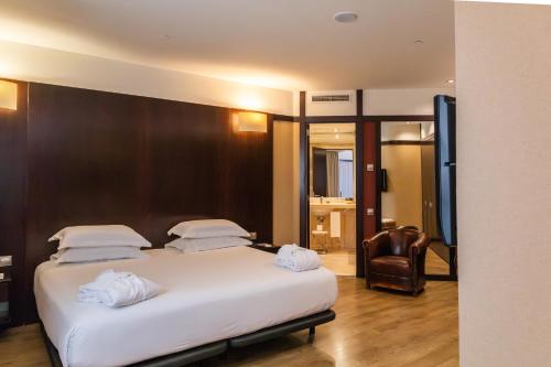 Suite Junior del hotel Barcelona Universal. Foto 3