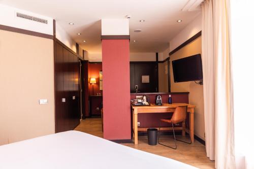Suite Junior del hotel Barcelona Universal. Foto 4