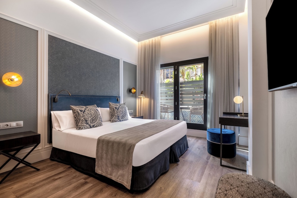 Habitación Premium, terraza del hotel Catalonia Plaza Cataluña