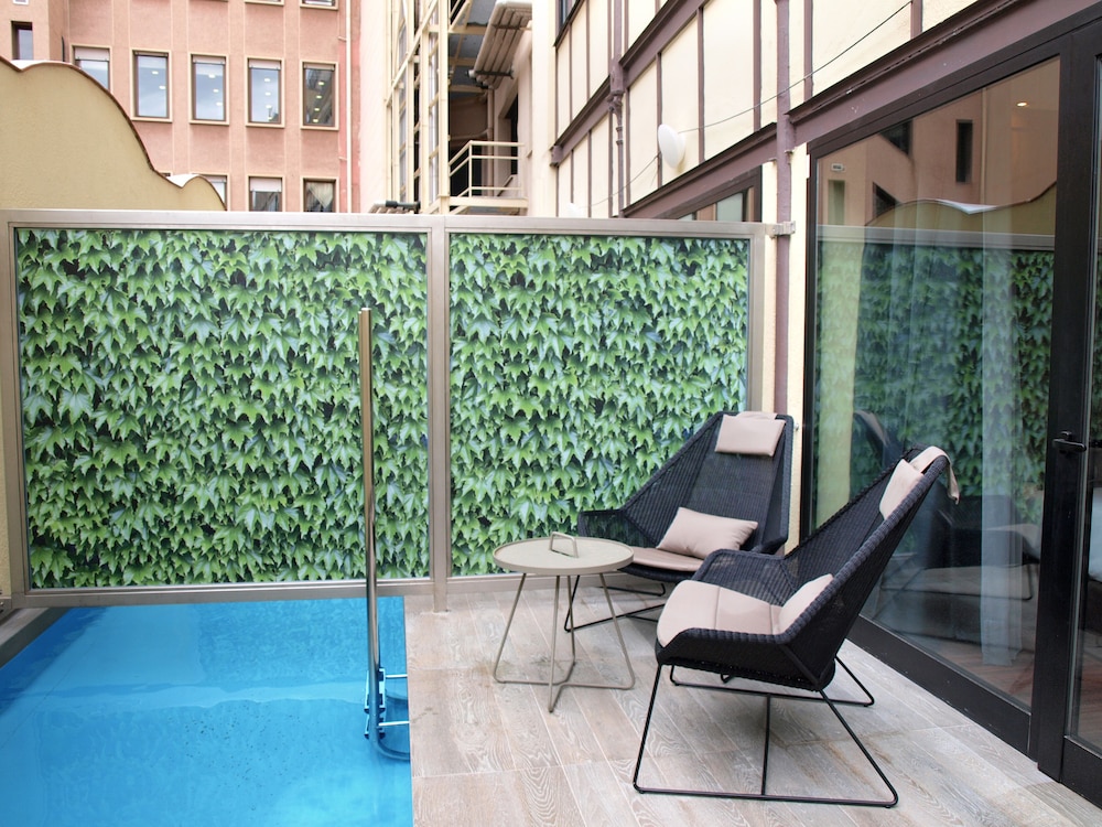 Habitación Premium (Pool) del hotel Catalonia Plaza Cataluña