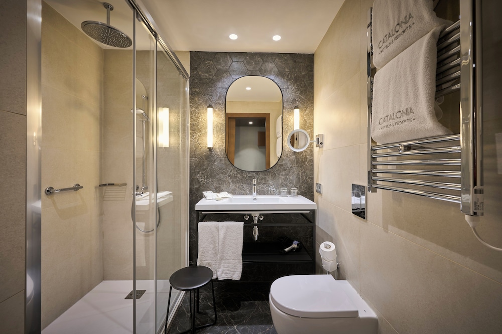 Habitación Premium (Family) del hotel Catalonia Plaza Cataluña. Foto 3