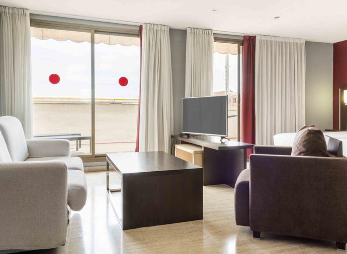 Junior suite del hotel Ilunion Almirante