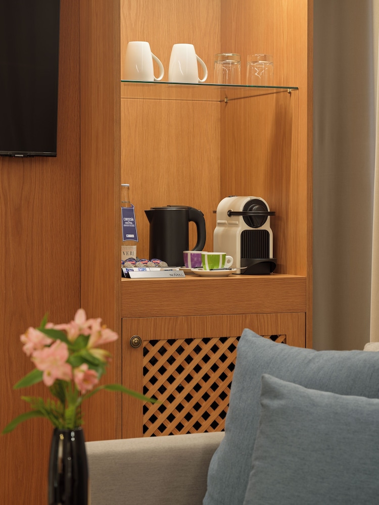 Junior Suite Deluxe del hotel H10 Marina Barcelona