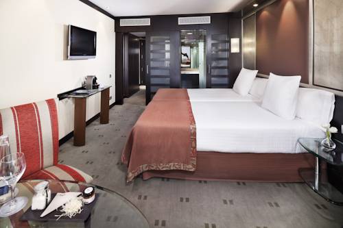 Habitación The Level dos camas separadas del hotel Melia Barcelona Sarrià. Foto 3