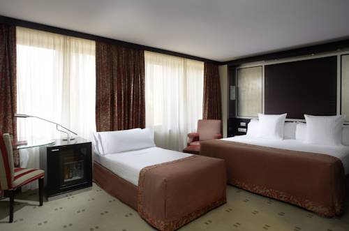 Habitación Meliá del hotel Melia Barcelona Sarrià. Foto 2