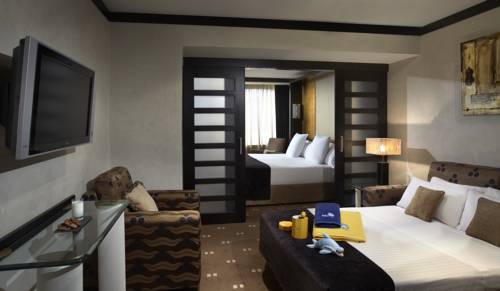 Habitación familiar del hotel Melia Barcelona Sarrià