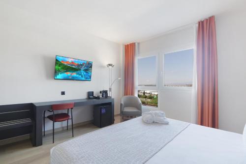 Habitación Doble Deluxe - 2 camas del hotel Augusta Barcelona Vallés. Foto 4