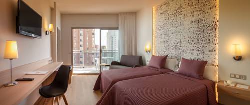 Habitación familiar del hotel RH Princesa. Foto 3