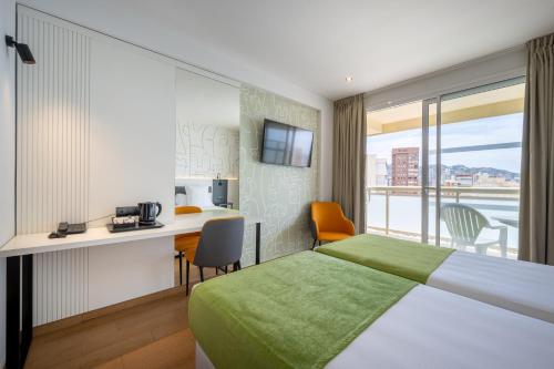 Habitación Doble Premium - 1 o 2 camas del hotel Climia Benidorm Plaza. Foto 9