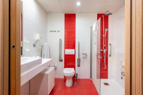 Habitación Doble Premium adaptada para personas con movilidad reducida - 1 o 2 camas del hotel Climia Benidorm Plaza. Foto 2