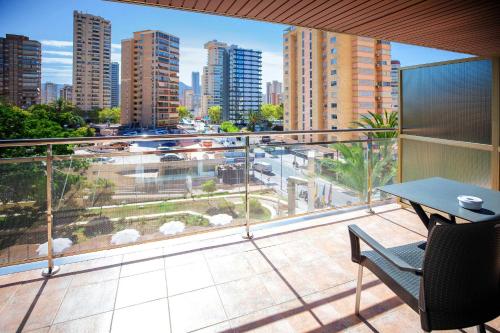 Habitación Doble con vistas a la piscina - 1 o 2 camas del hotel Servigroup Diplomatic. Foto 3