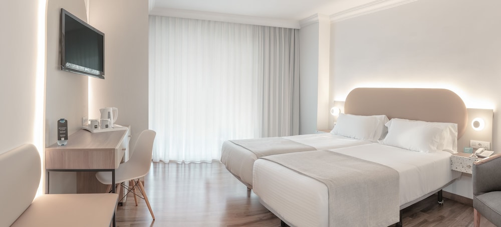 Habitación doble Vista ciudad 3 camas individuales Normal del hotel RH Victoria & Spa