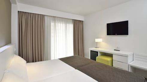 Habitación doble Superior del hotel Sol Pelicanos Ocas. Foto 1