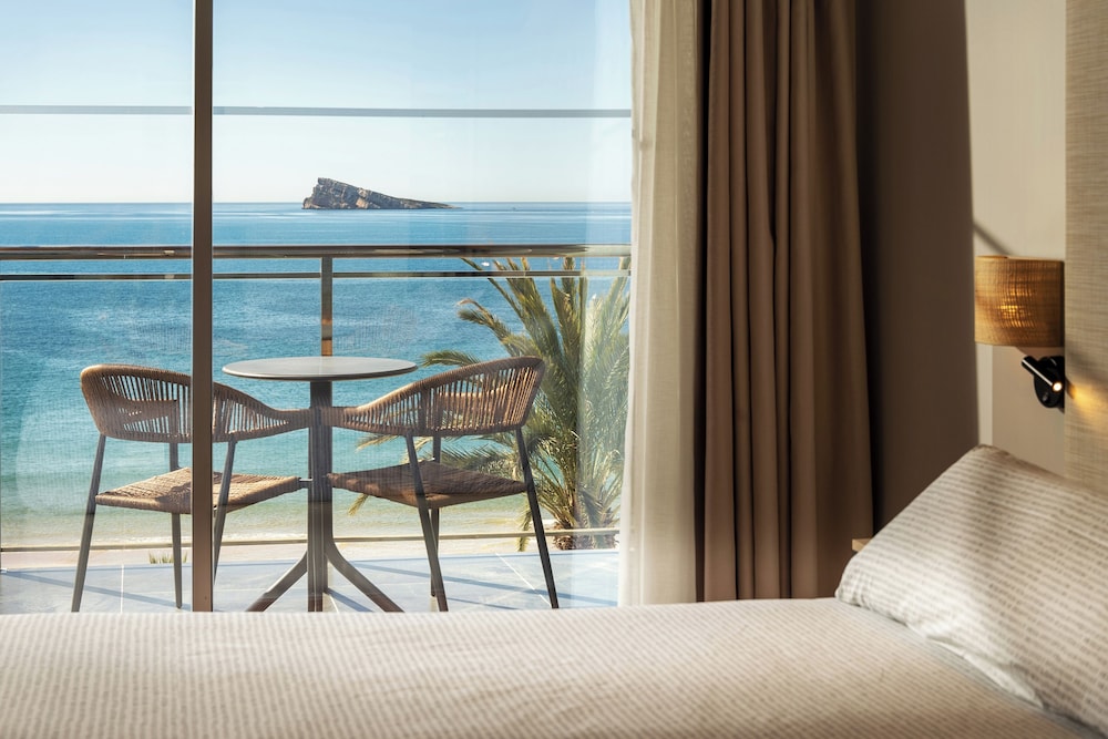 The INNSiDE Vista Mar Frontal del hotel Innside by Meliá Costablanca. Foto 2
