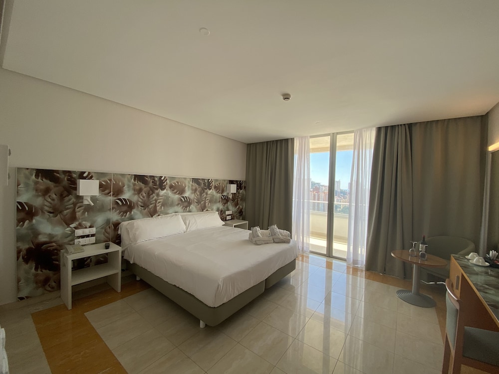 Habitación doble Balcón o Terraza Club Premium del hotel BCL Levante Club and Spa - Only Adults. Foto 2