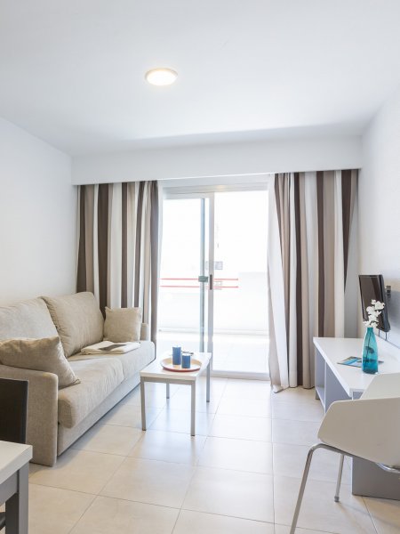 Apartamento 2 habitaciones del hotel Pierre & Vacances Benidorm Levante. Foto 2