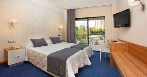 Doble Estándar con terraza del hotel RH Corona del Mar. Foto 2