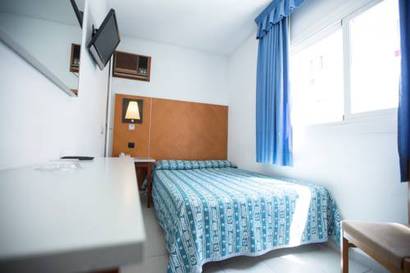 Habitación individual del hotel Port Fiesta Park