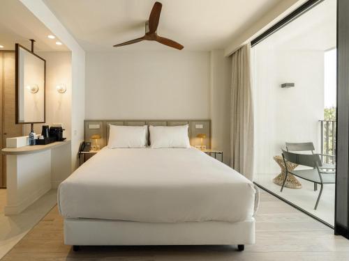 Habitación Doble Privilege con Terraza del hotel Mercure Benidorm
