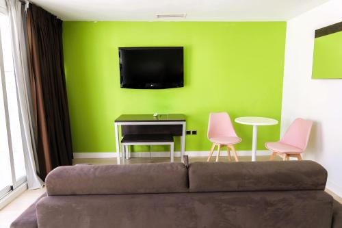 Habitación Doble con balcón del hotel Sol y Sombra. Foto 6
