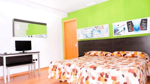 Habitación Doble - 2 camas del hotel Sol y Sombra. Foto 11