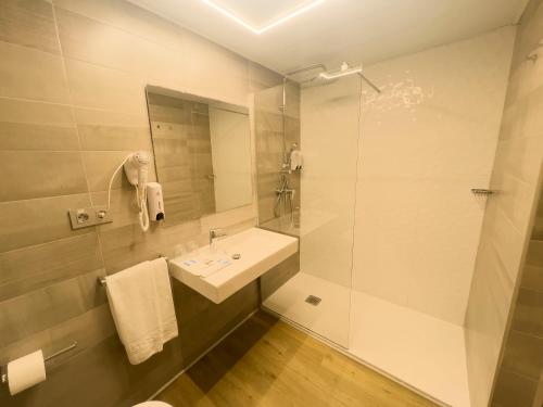 Habitación Doble Básica del hotel Cuco. Foto 1