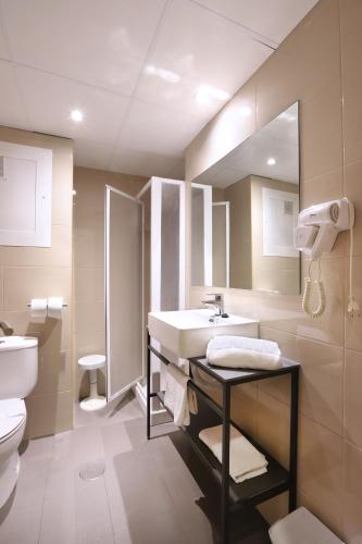 Habitación Doble - 2 camas del hotel Brasil. Foto 9