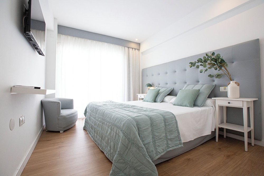 Habitación básica doble del hotel Fleming Playa Poniente