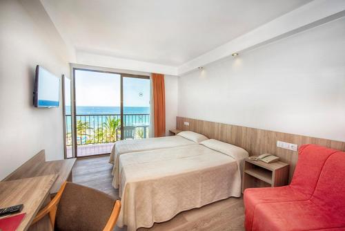 Habitación Doble con vistas al mar - 1 o 2 camas del hotel Montemar. Foto 6