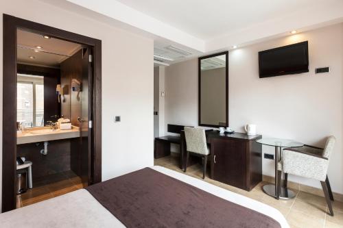 Habitación Individual Deluxe del hotel SANDOS MONACO BEACH HOTEL AND SPA (only adults). Foto 7