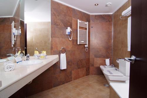 Habitación Doble Superior - 2 camas del hotel SANDOS MONACO BEACH HOTEL AND SPA (only adults). Foto 15