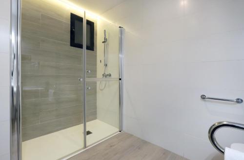 Habitación Doble Estándar - 1 o 2 camas del hotel Alameda. Foto 2