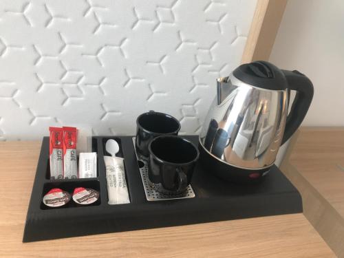 Habitación Doble sin balcón - 1 o 2 camas - Adaptada para personas con discapacidad del hotel Madeira Centro. Foto 5