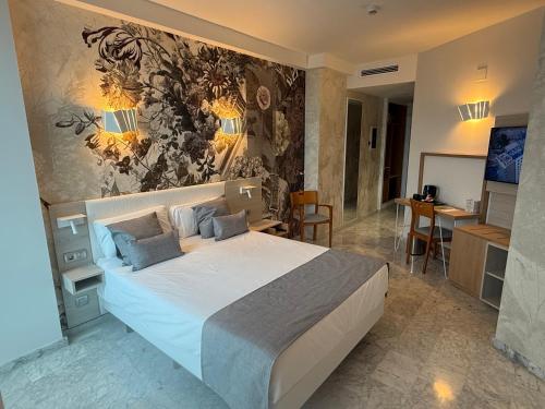Habitación Doble sin balcón - 1 o 2 camas - Adaptada para personas con discapacidad del hotel Madeira Centro. Foto 12