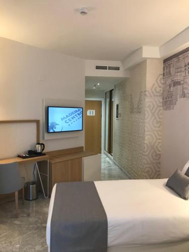Habitación Doble Confort sin balcón del hotel Madeira Centro. Foto 4
