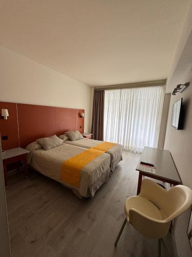 Habitación Doble Superior del hotel Oasis Plaza. Foto 1