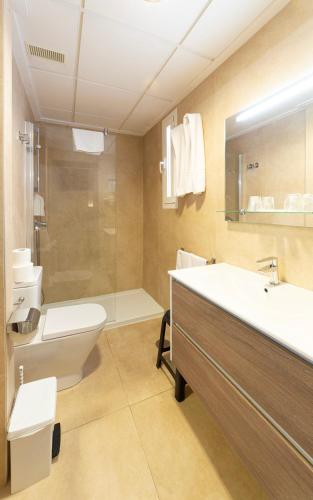 Habitación Doble Superior del hotel Oasis Plaza. Foto 6